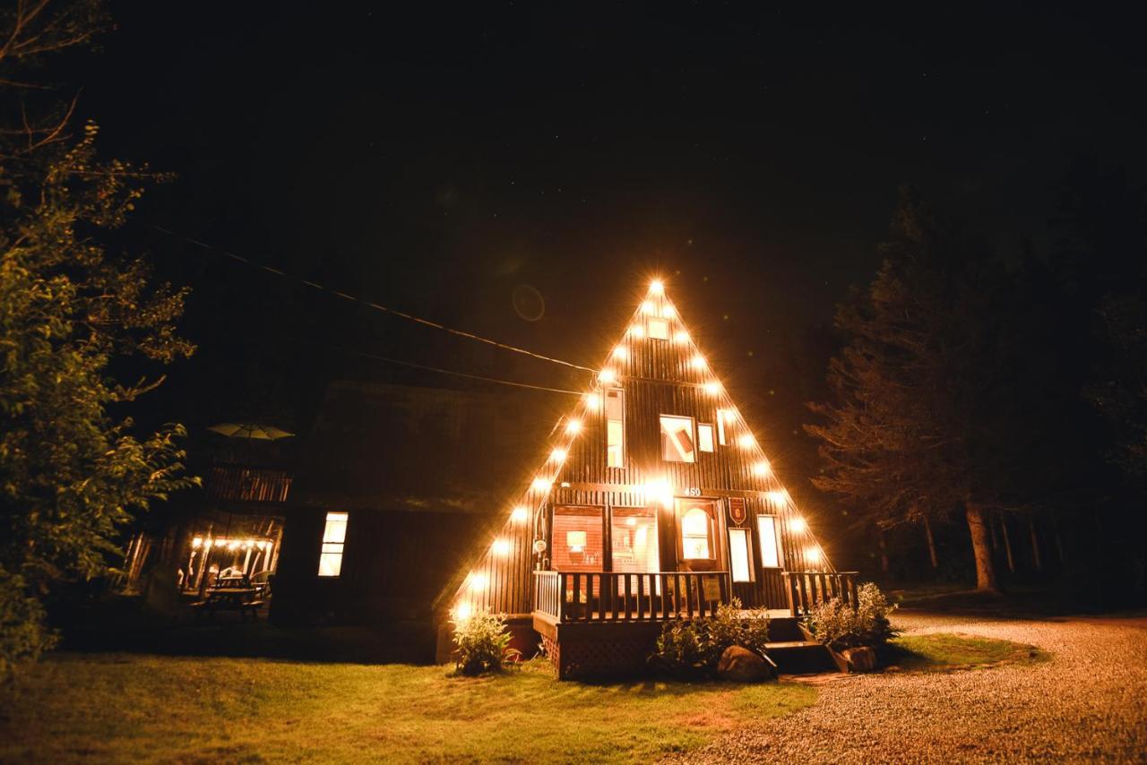 Au Sommet Du Fjord Hostel Sacre-Coeur Kültér fotó