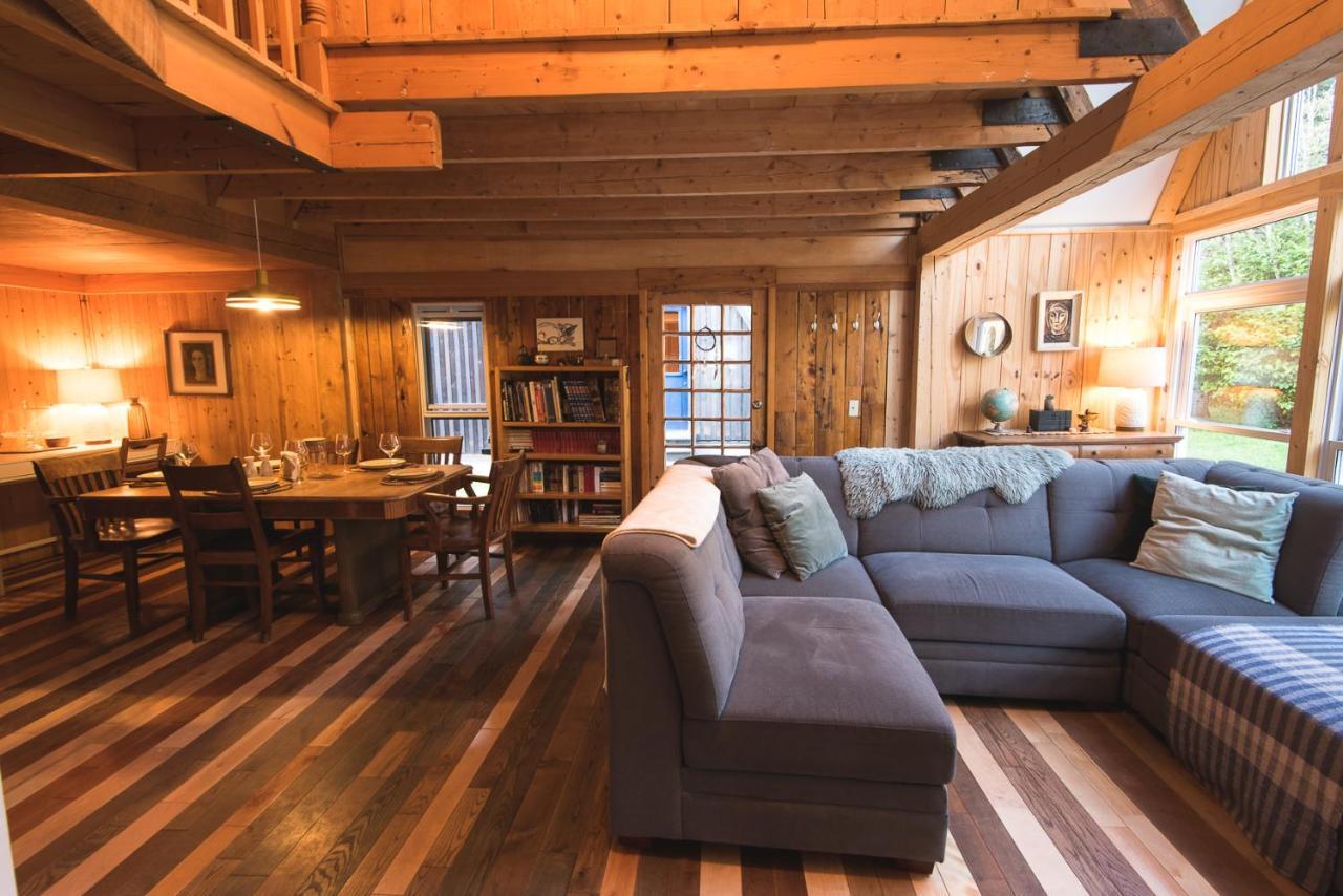 Au Sommet Du Fjord Hostel Sacre-Coeur Kültér fotó