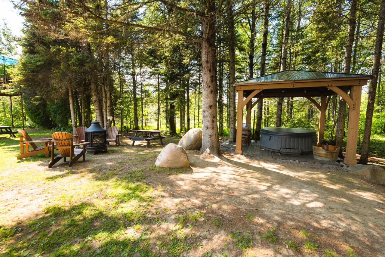 Au Sommet Du Fjord Hostel Sacre-Coeur Kültér fotó
