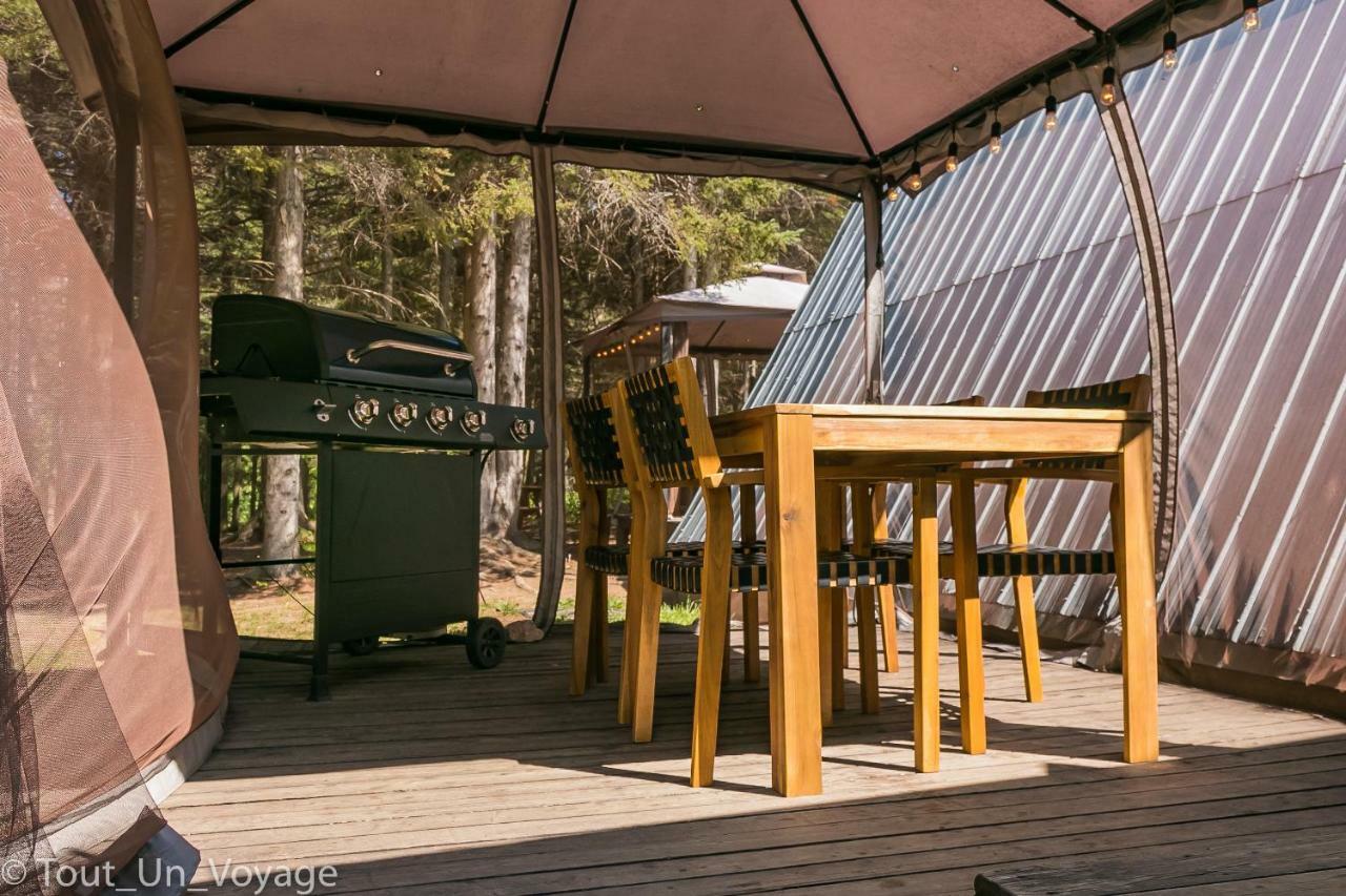 Au Sommet Du Fjord Hostel Sacre-Coeur Kültér fotó