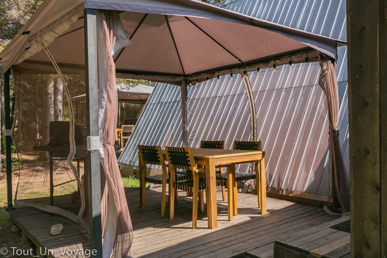 Au Sommet Du Fjord Hostel Sacre-Coeur Kültér fotó